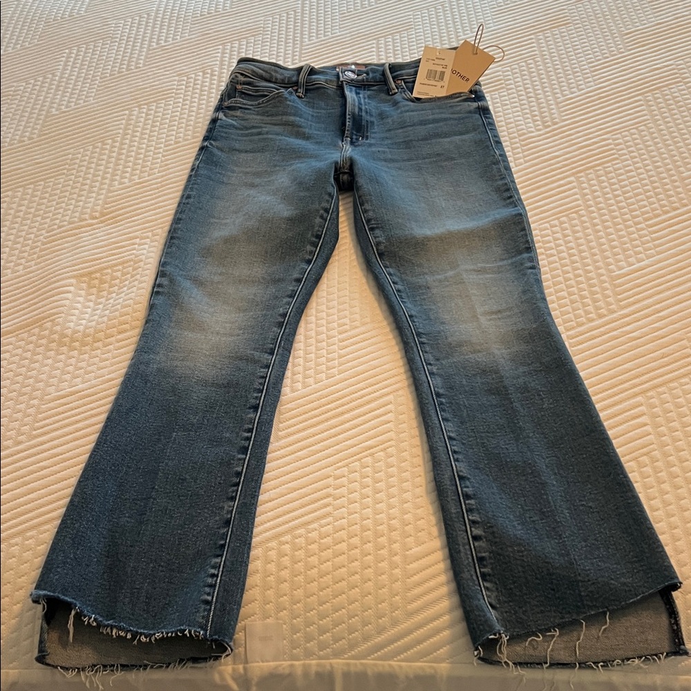NWT MOTHER jeans. The Insider Crop Fray